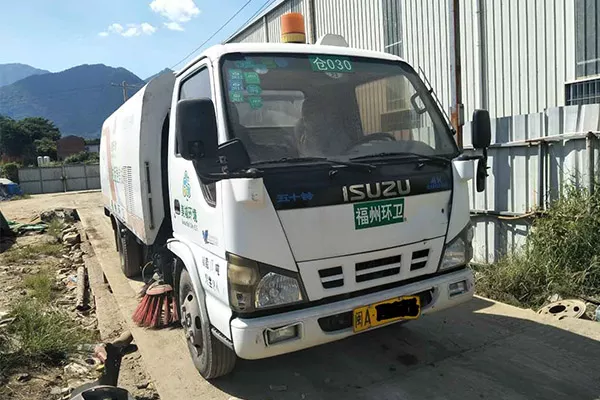 环卫车